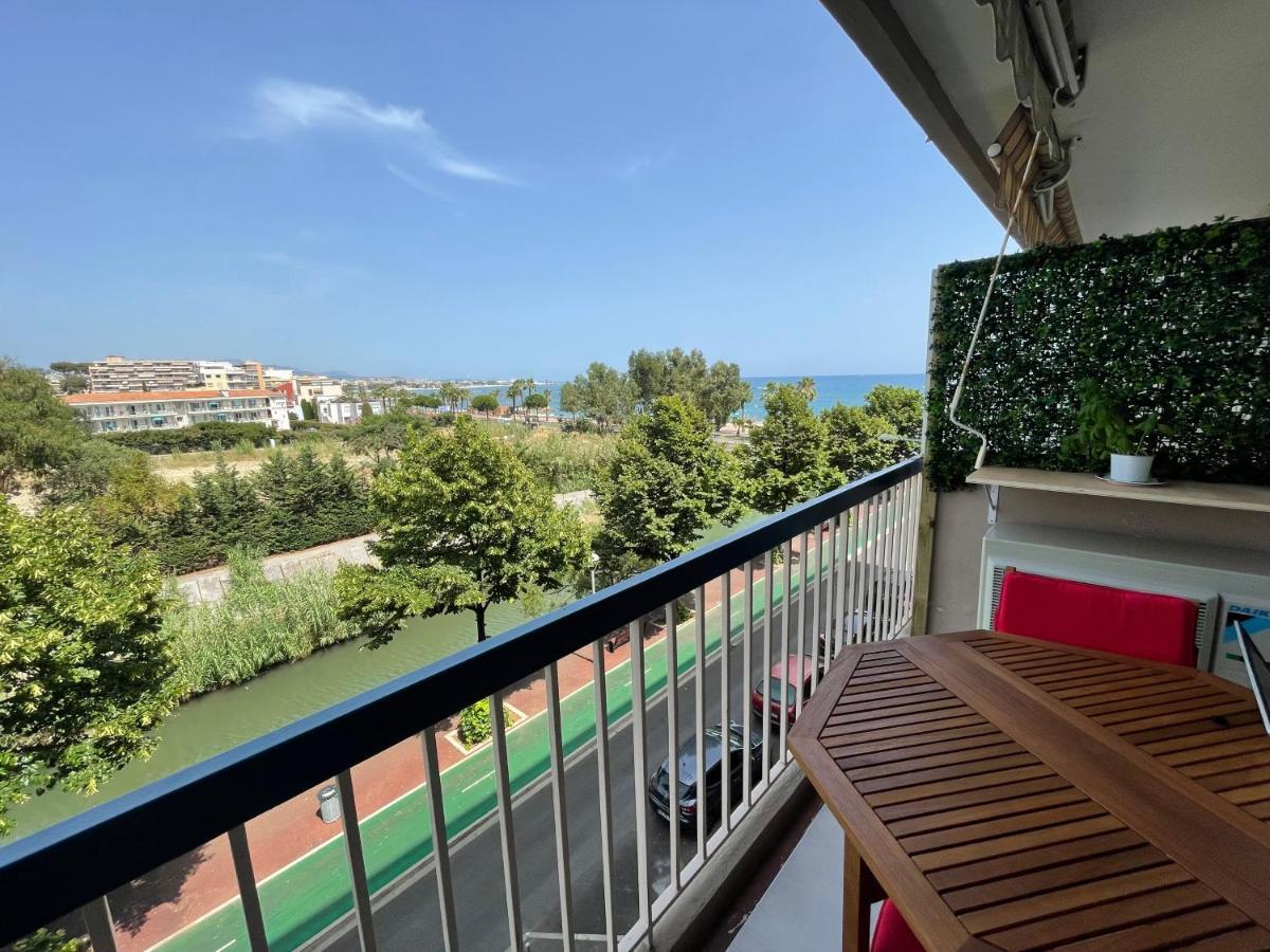 Vue Sur Mer - Magnifique Appartement Tout Confort - Terrasse Et Parking Prive Cagnes-sur-Mer Exterior foto